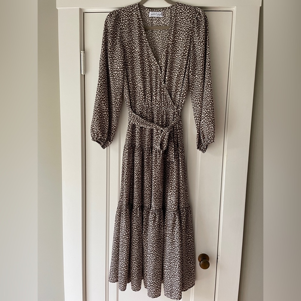 Petal & Pup Gardiner Brown MIDI Dress - Size 6